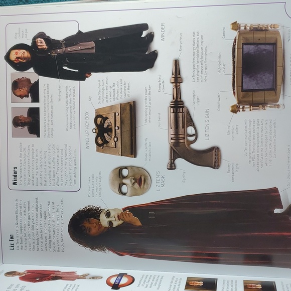 Doctor who: the complete visual collection book - Picture 6 of 8